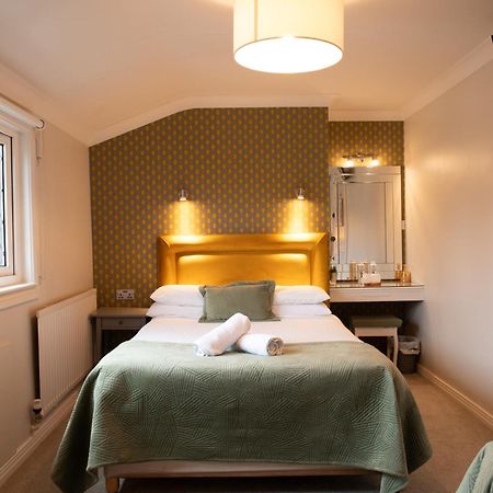 גלוואיי Adare Guesthouse מראה חיצוני תמונה
